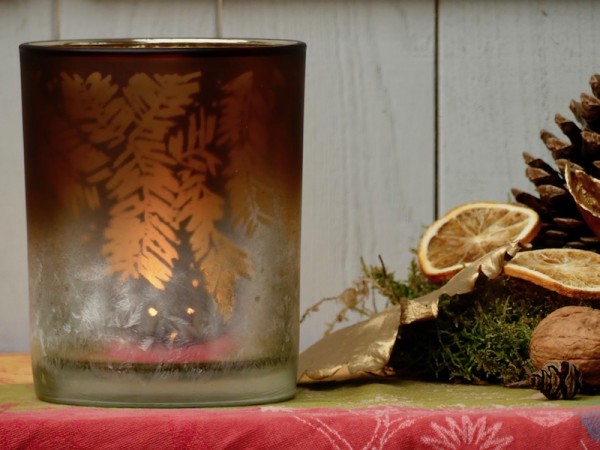 Kerzenglas mit winterlichem Muster, kupferfarben